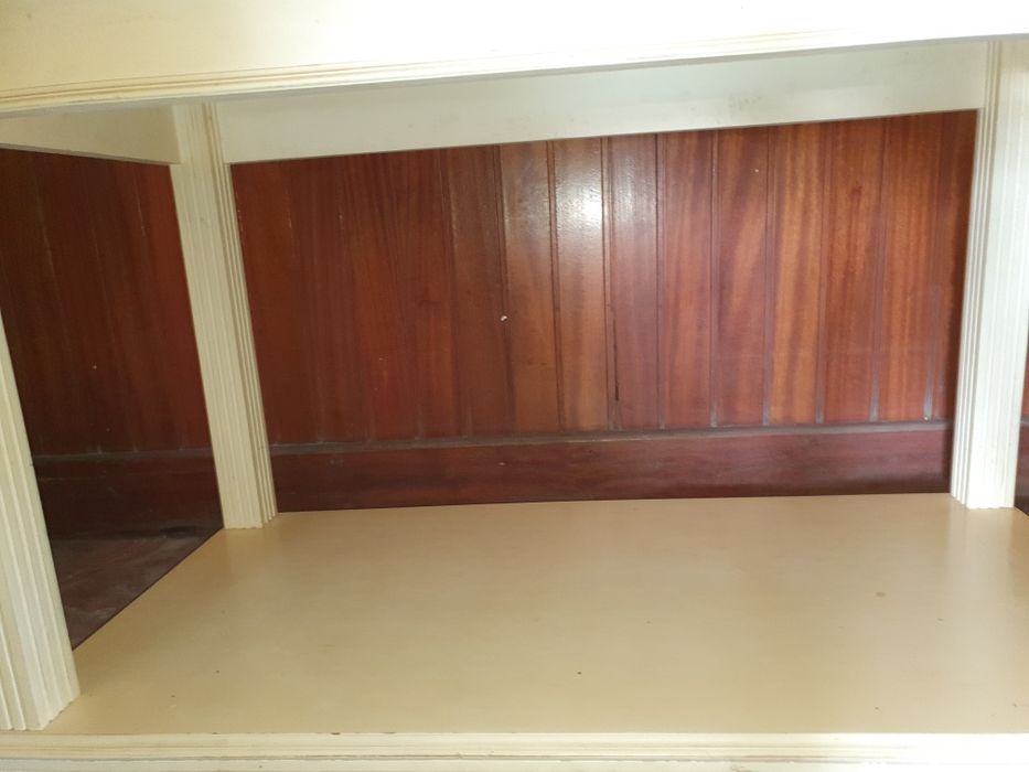 Mesa com tampo de vidro