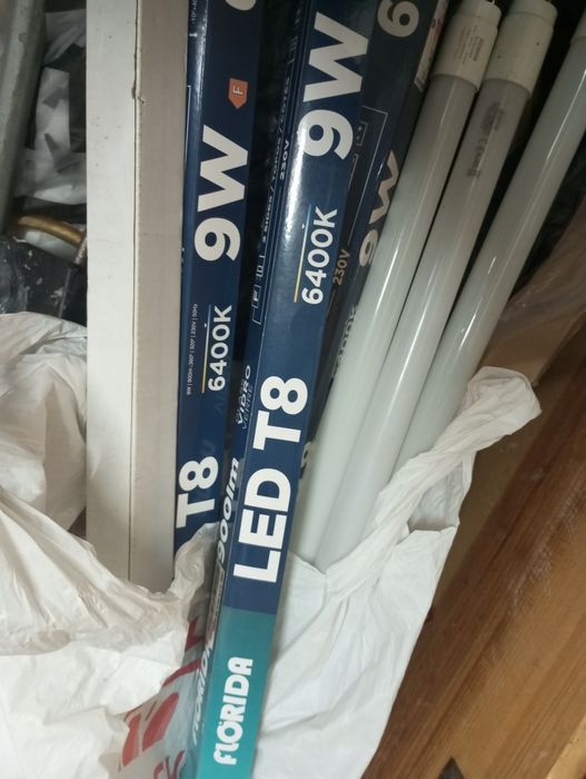 9 fluorescentes led's T8 / 9w