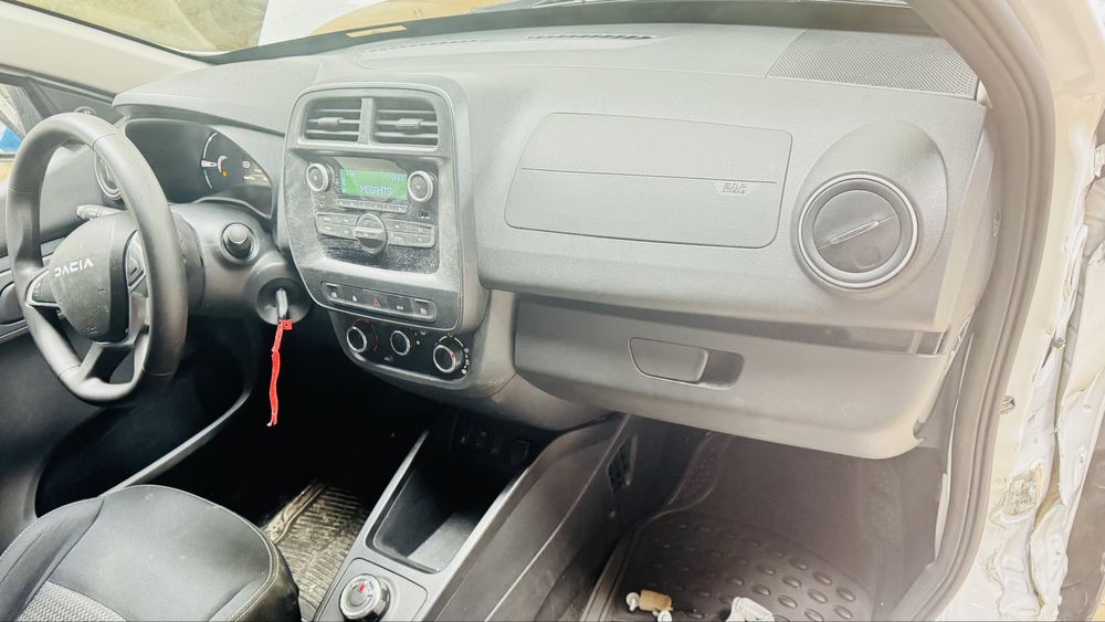 Dacia spring eletrico para pecas