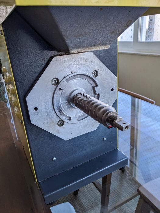 Moinho maquina moedor de frutos secos