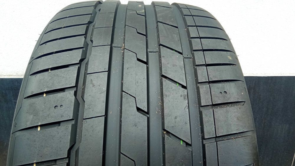1x Opona letnia 285/30/22 HANKOOK VENTUS S1 Evo3 AO XL 2023 7,6mm!