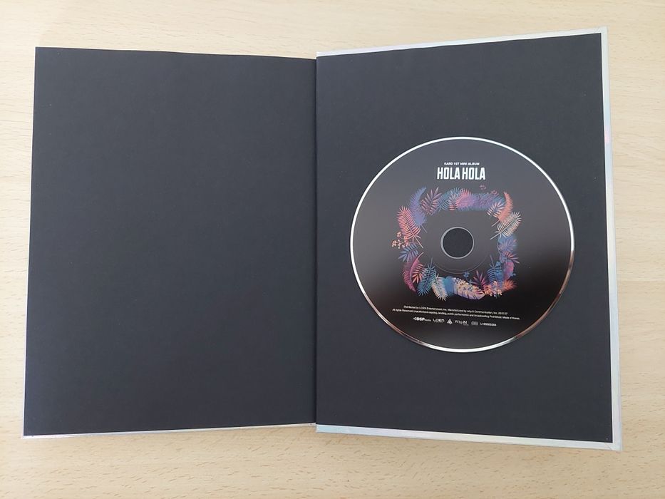 Álbum Kpop KARD "Hola Hola"