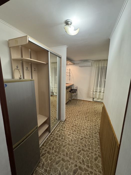 Затишна квартира-студія  | 1 поверх | 700-річчя | світло не вимикають