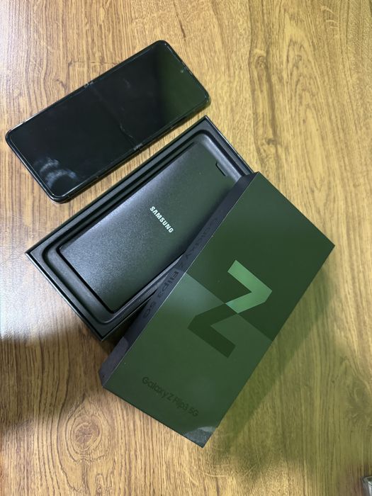 Samsung Galaxy zFlip3 5G