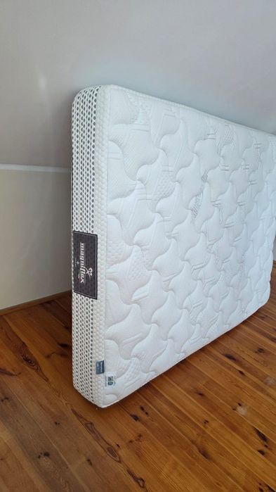 Materac piankowy 140x200  Magniflex Classico Excellence