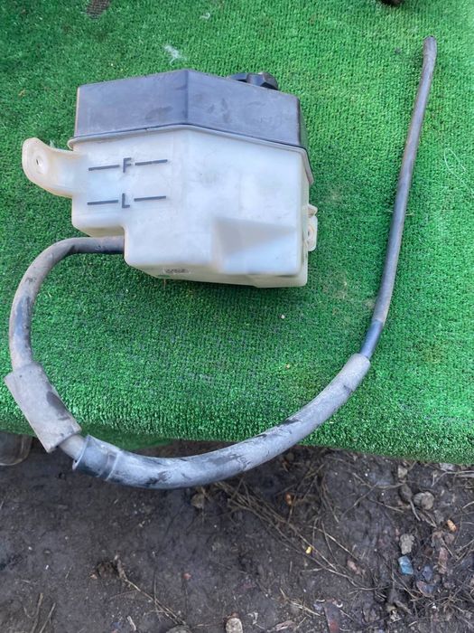 Розширювальний бачок Huyndai Accent 3 2006-10 оригінал бензин, цілий