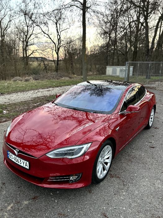 Tesla model s , Тесла модел s