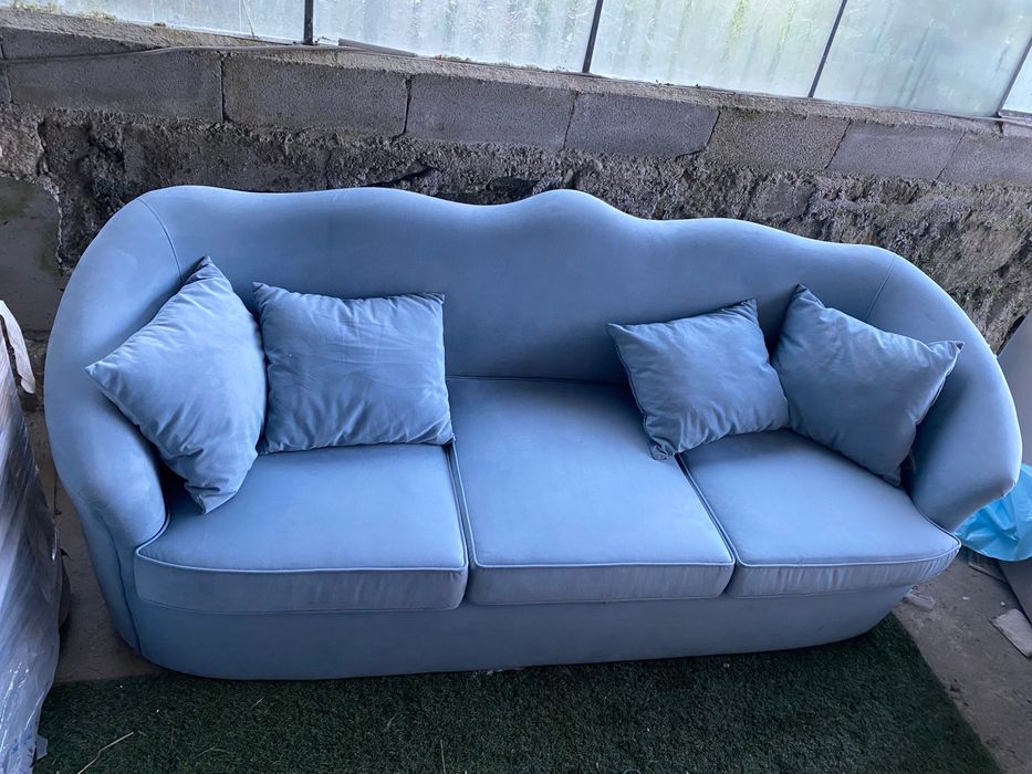 Sofá desing azul