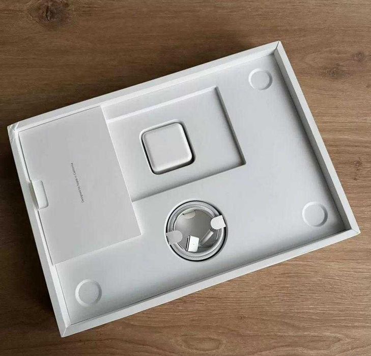 MacBook Air 13 M4 16/512GB Silver