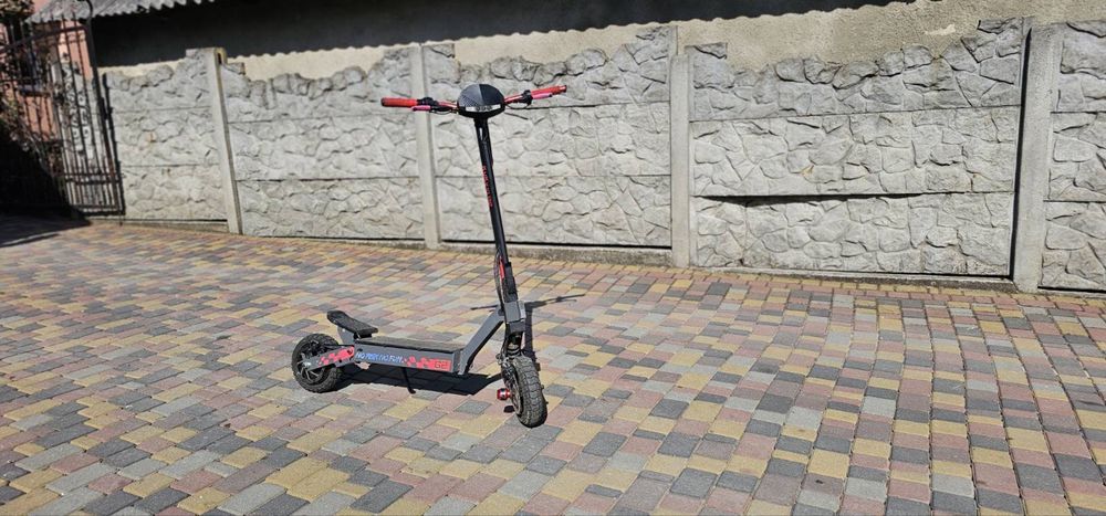 Kukirin g2 електросамокат