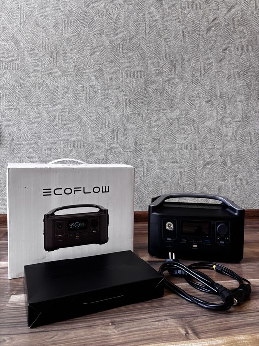 Ecoflow River портативная зарядная станция