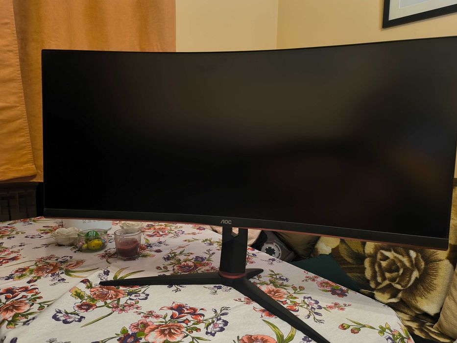 Monitor AOC CU34G2XE/BK, 34 całe, zakrzywiony, 144hz SPRZEDANY!