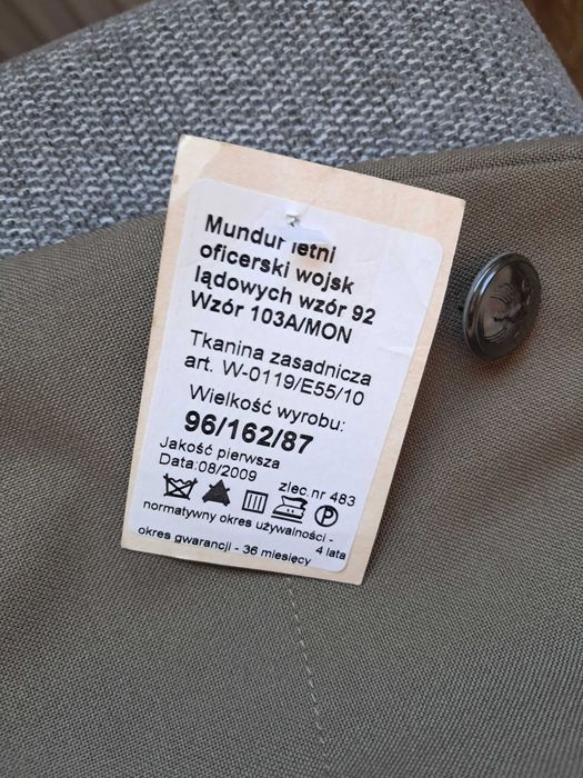 Mundur letni oficerski wojsk lądowych. Stary wzór.