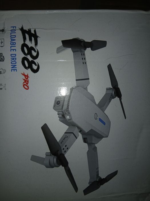 Drone E88 Pro Novo