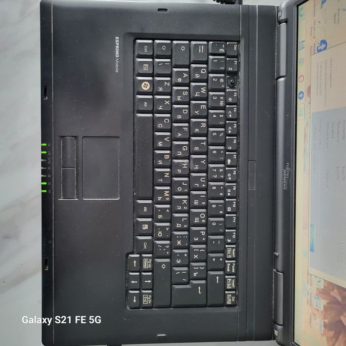 Ноутбук Fujitsu SIEMENS