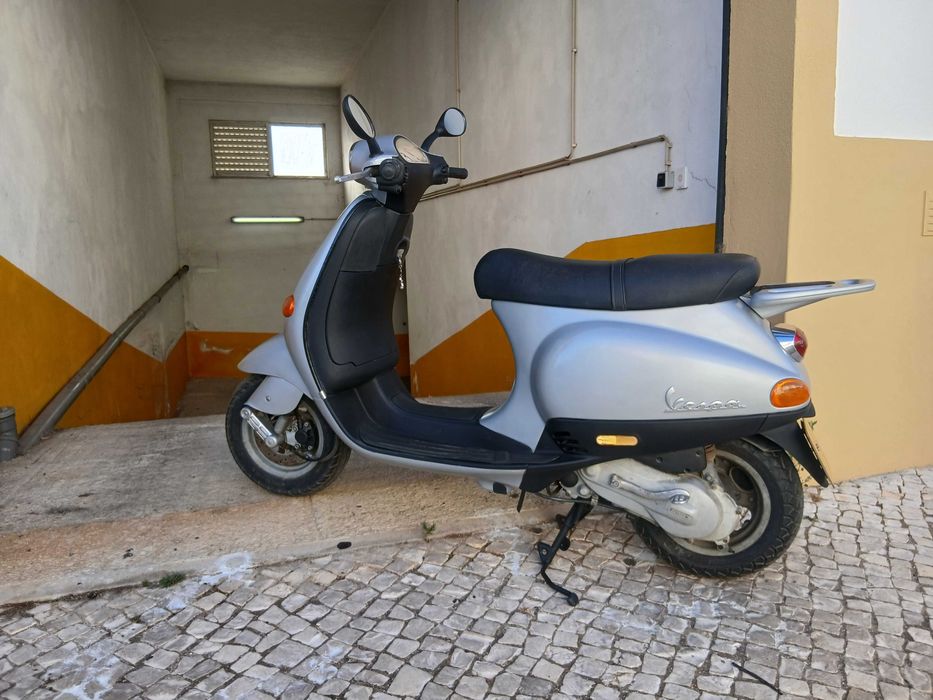 scooter Vespa et2.como.nova