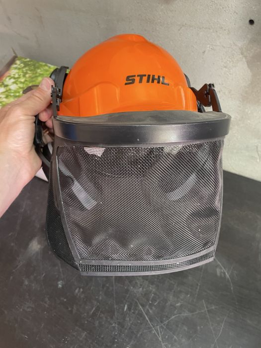 STIHL BASIC Kask ochronny z Przyłubica i nausznikami