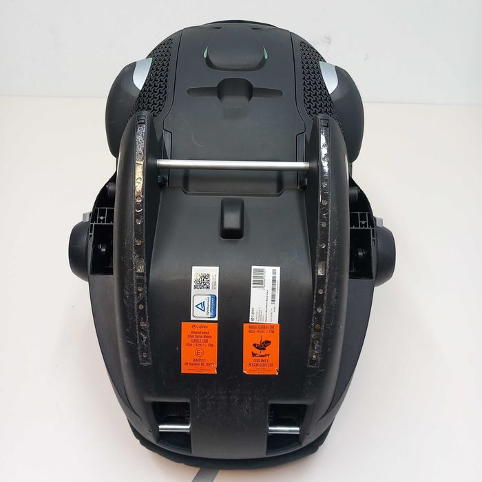 Fotelik samochodowy łupina CYBEX Cloud G Moon Black + G mocno używane