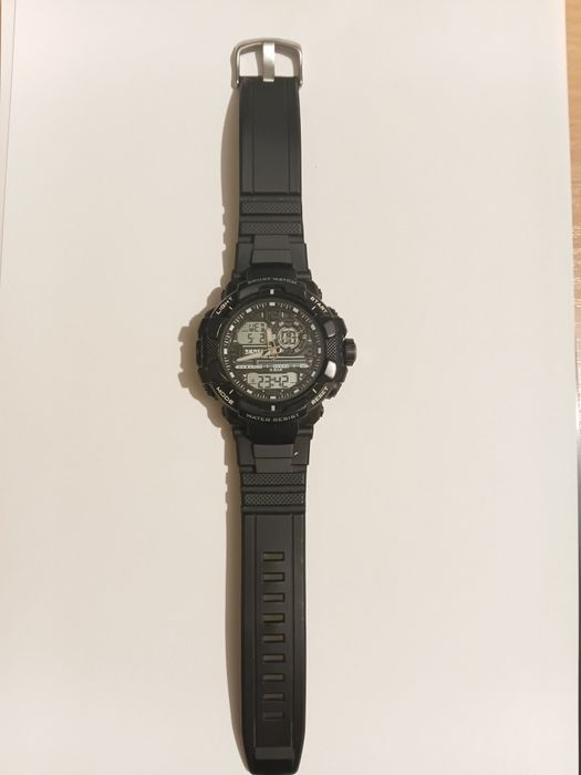 Продам або обміняю годинник skmei 1164