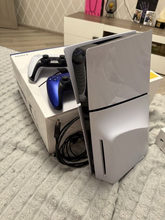 Ps 5 slim 1Tb с дисководом