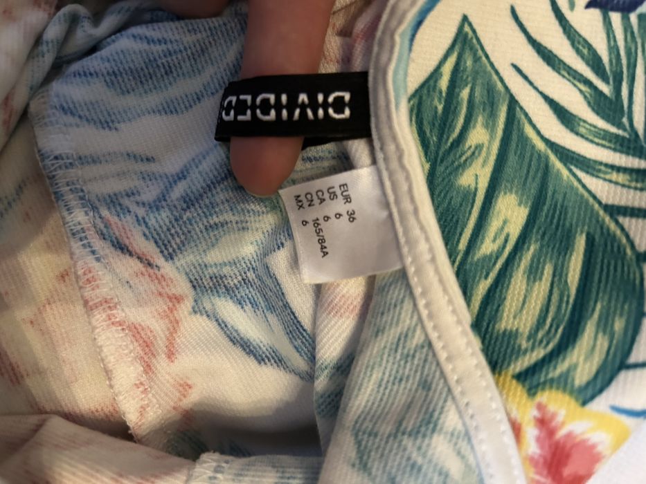 Ефектний сарафан HM