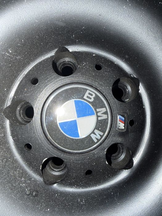Jante + pneu  225/45/18 proviniente de bmw 320 de 2016 originais M