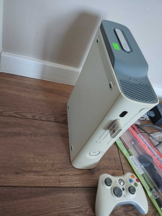 Xbox 360 z Padem