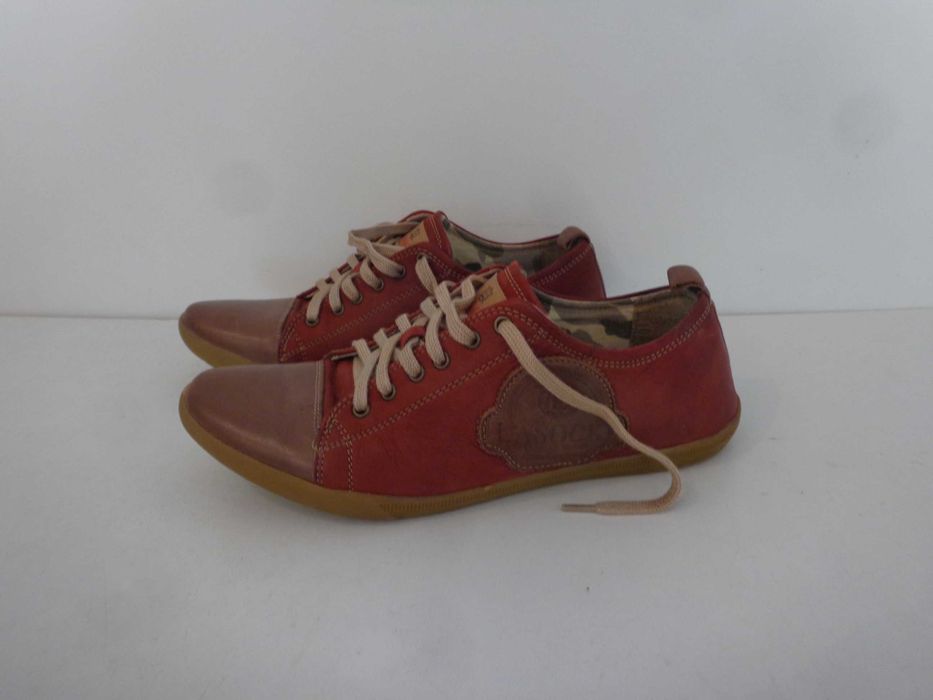 Casualowe buty Lasocki rozmiar 41