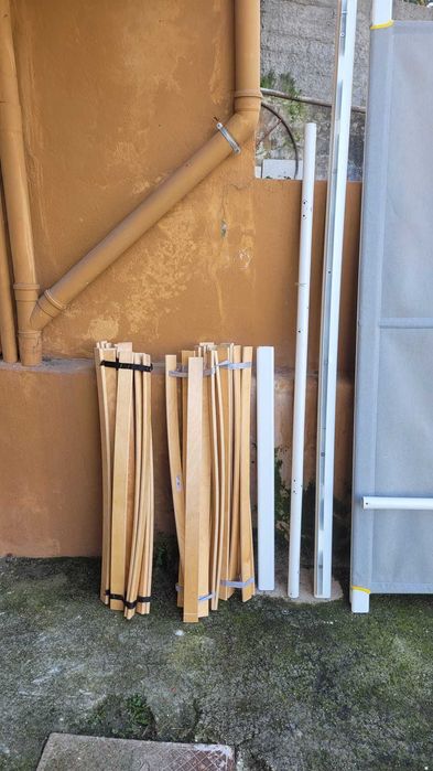 Beliche Metal 2 Estrados IKEA Vitval