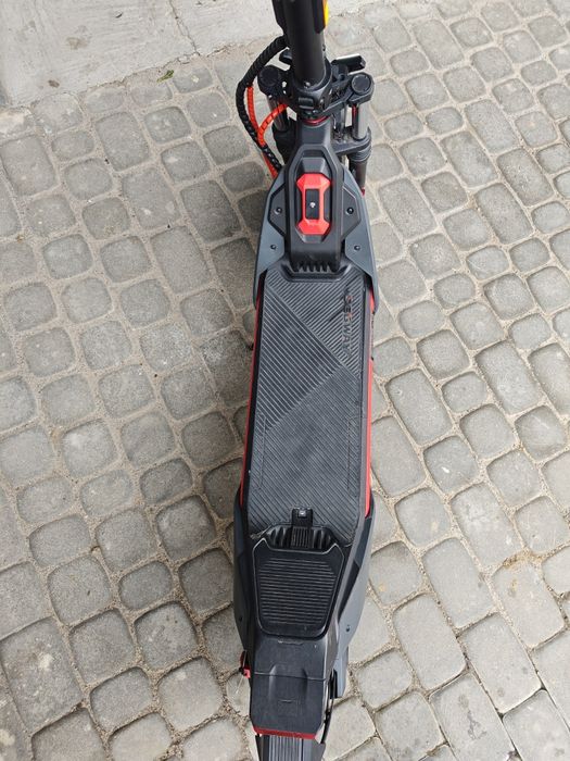 електросамокат segway zt3 pro