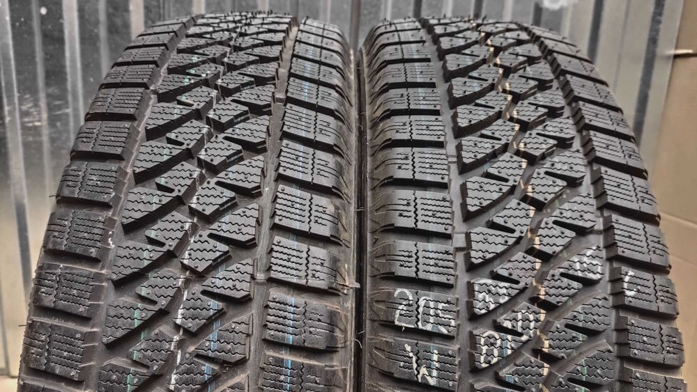 шини 205/65R16C Bridgestone. нові зимова резина
