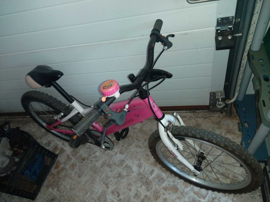 Bicicleta Roda 20 menina