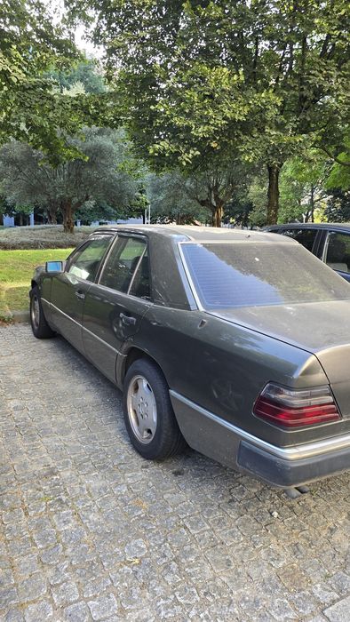 Mercedes-Benz 300D