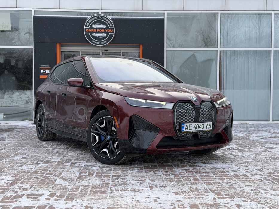 BMW iX XDrive50 2022 рік