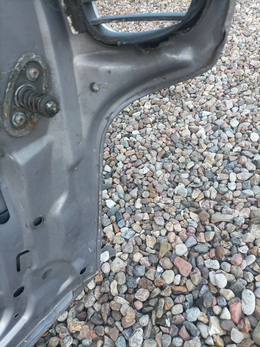 BMW E39 maska BMW E39 pokrywa silnika