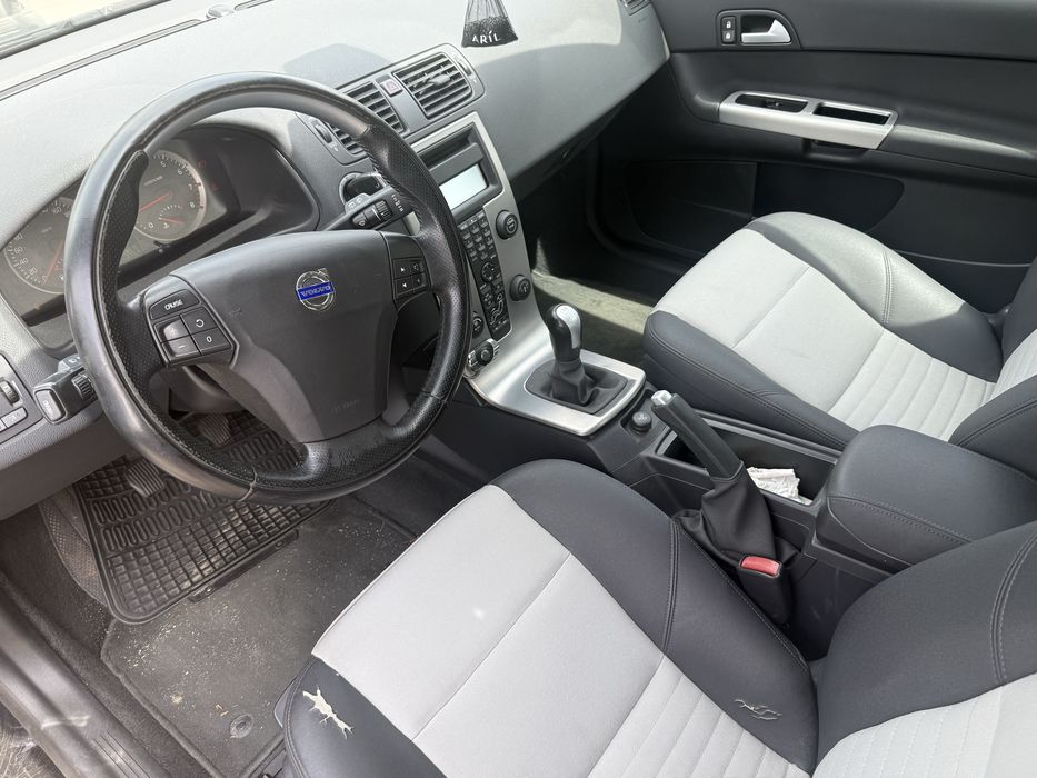 VOLVO C30, 1.8 benzyna
