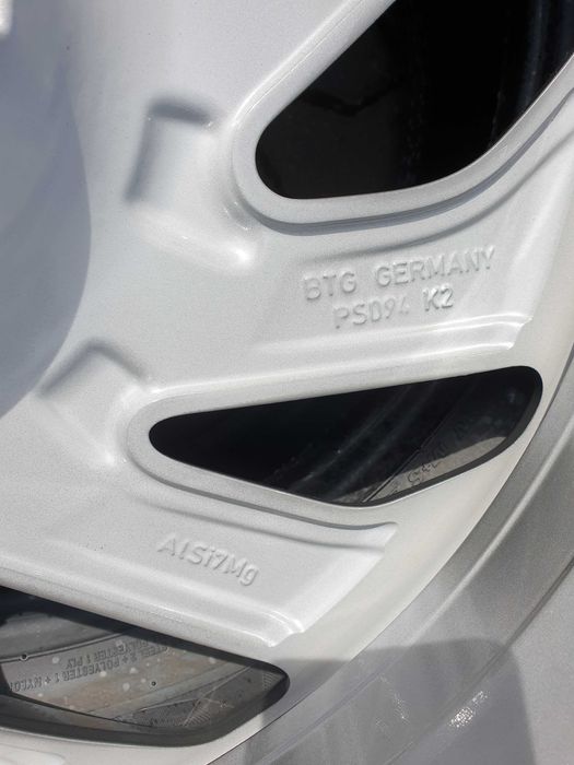 Felgi aluminiowe Ds 5x108 7,5j et38 Ford Volvo Peugeot Citroen itp.