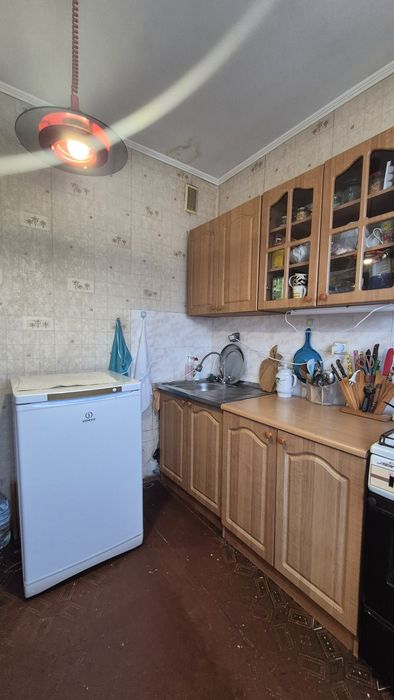 Продаж 2к квартири Г Крут