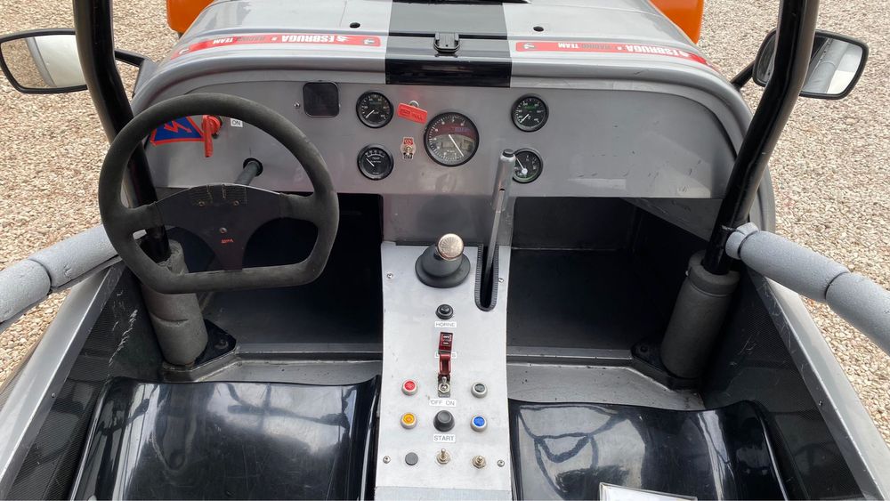 Vendo carro competição