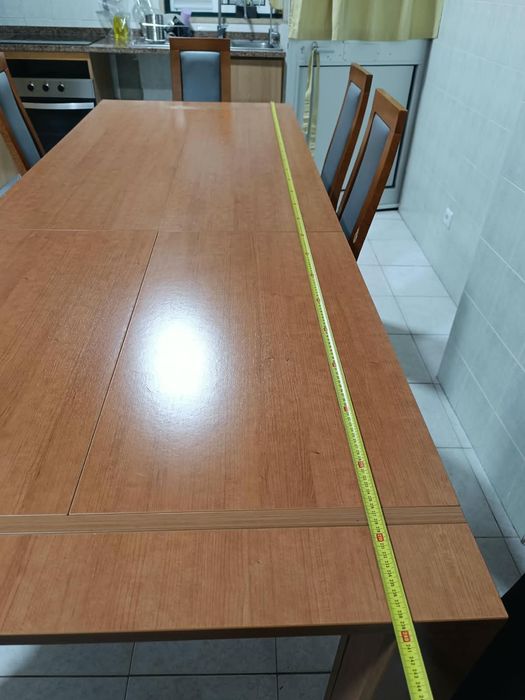Mesa sala jantar com 6 cadeiras