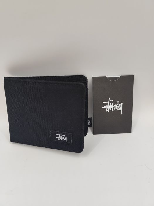 Portfel stussy modny