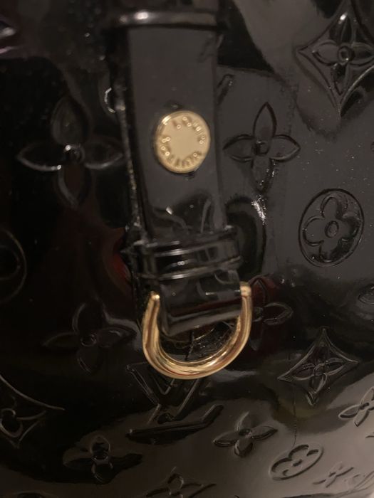 Черная лаковая Сумка chanel