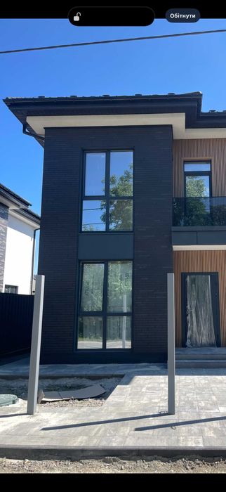 Продаж будинку поряд з метро Осокорки