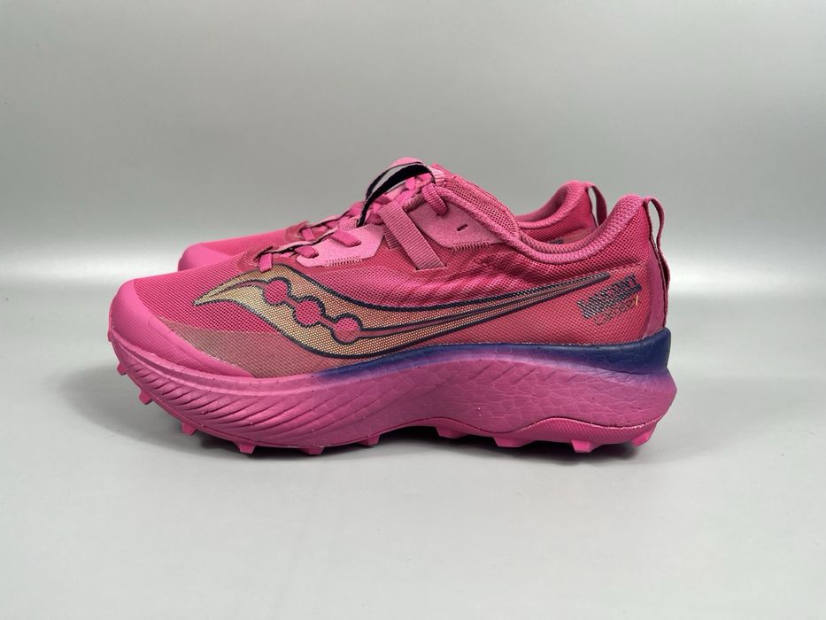 Трекінгові Кросівки Saucony Endorphin 40.5 розмір (по стельке 25.5 см)