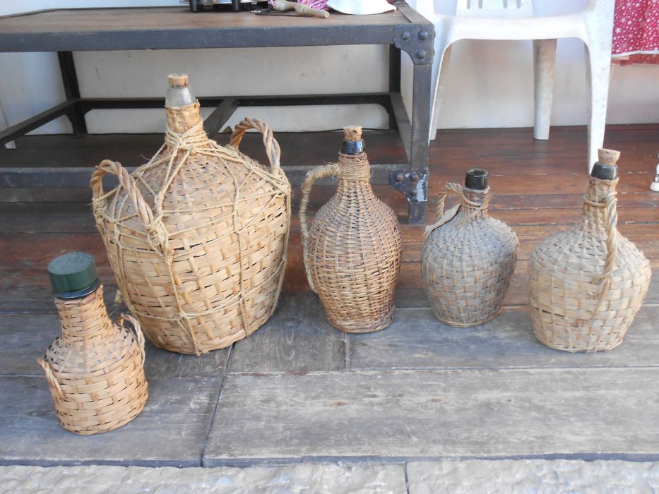 Garrafoes antigos vime verga palha palhinha diversos tamanhos