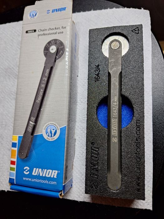 Przymiar łańcucha Unior