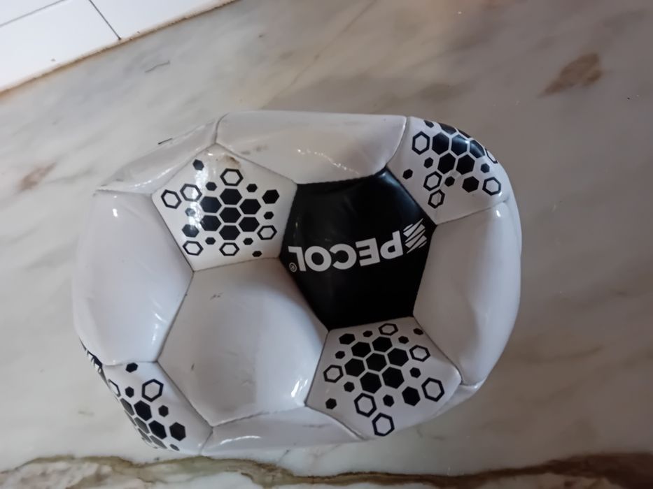 Bola de Futebol Pecol