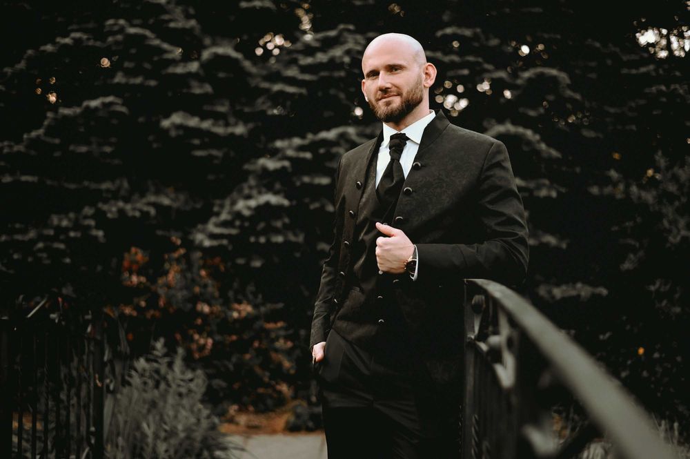 Sprzedam Garnitur Ślubny