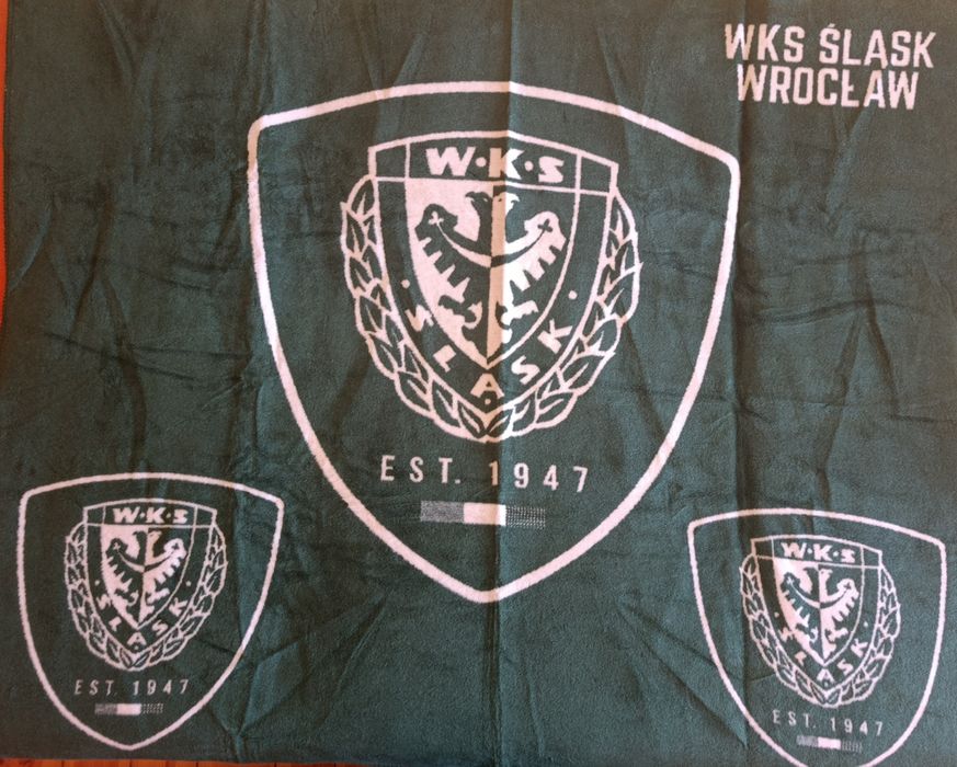 Koc z herbem WKS Śląsk Wrocław