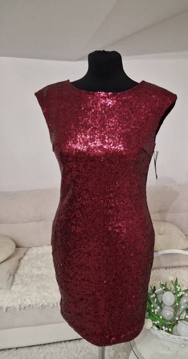 Sukienka bordo,cekiny.